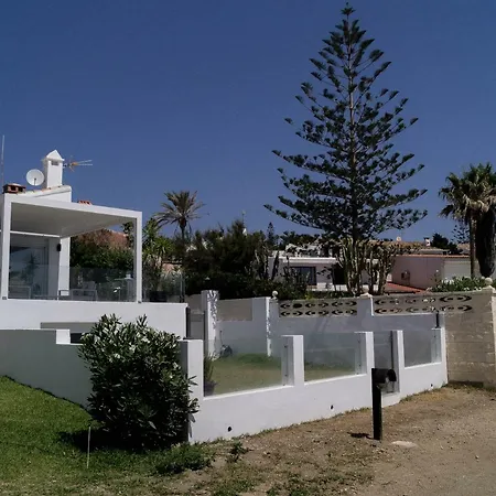Beach-Front Bahia Dorada Estepona Exterior foto