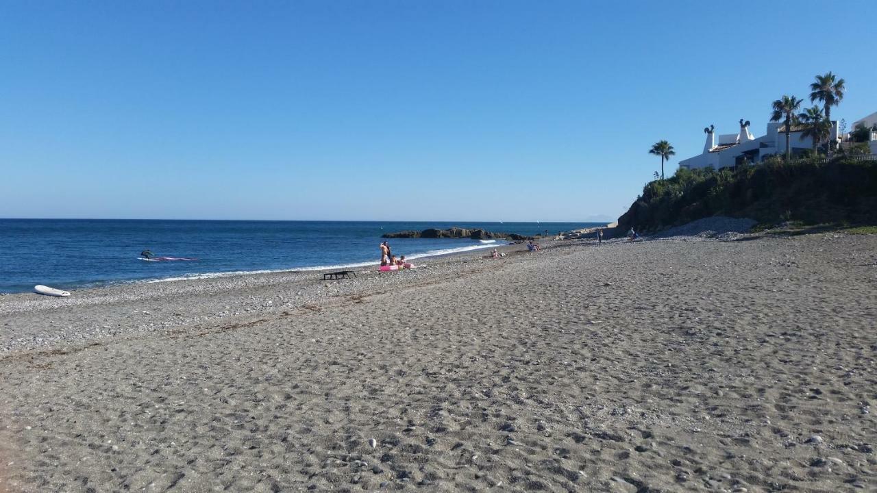 Ferienhaus Beach-front Bahia Dorada Estepona